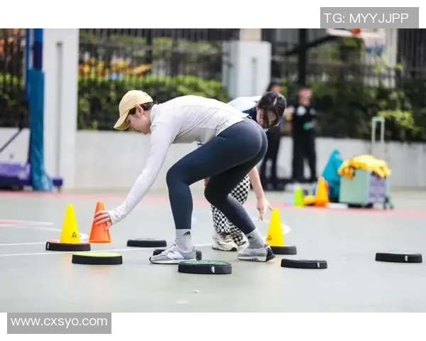 广州飞盘队在滑板精英赛中的个人能力展现与团队协作分析