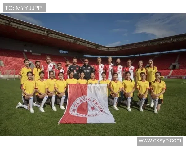 追寻足球明星的足迹与秘密偷袜子背后的奇妙故事